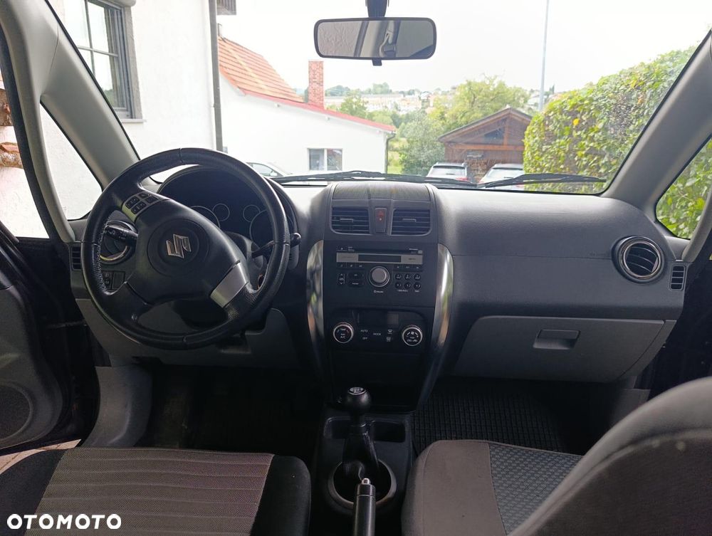 Suzuki SX4 - 3