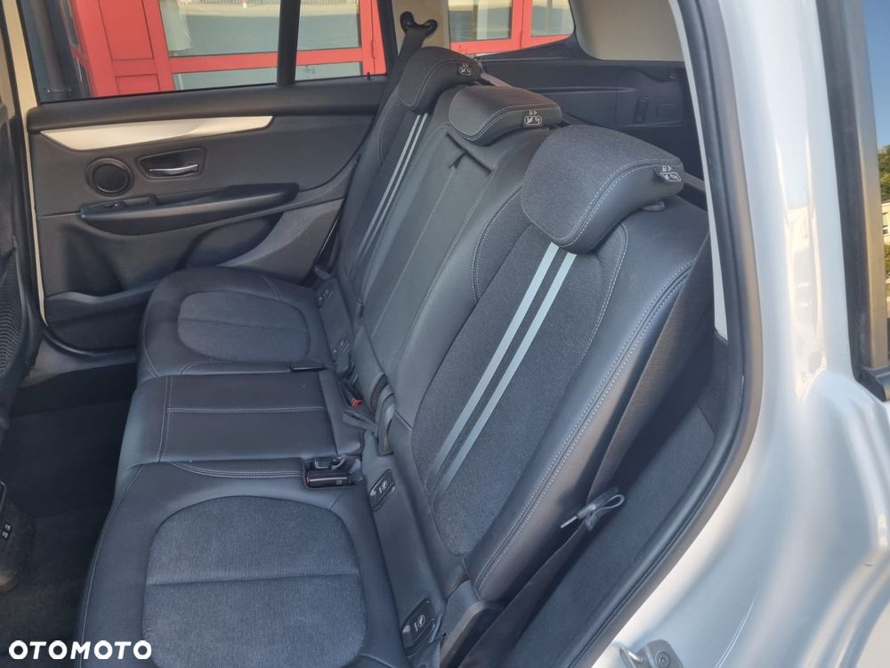 BMW Seria 2 - 23
