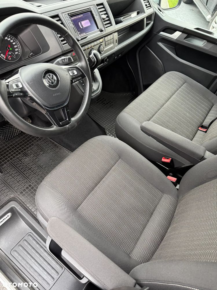 Volkswagen Caravelle 2.0 TDI L2 Comfortline DSG - 10