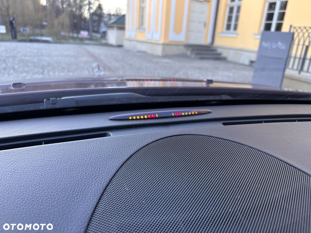 Mercedes-Benz Klasa E - 15