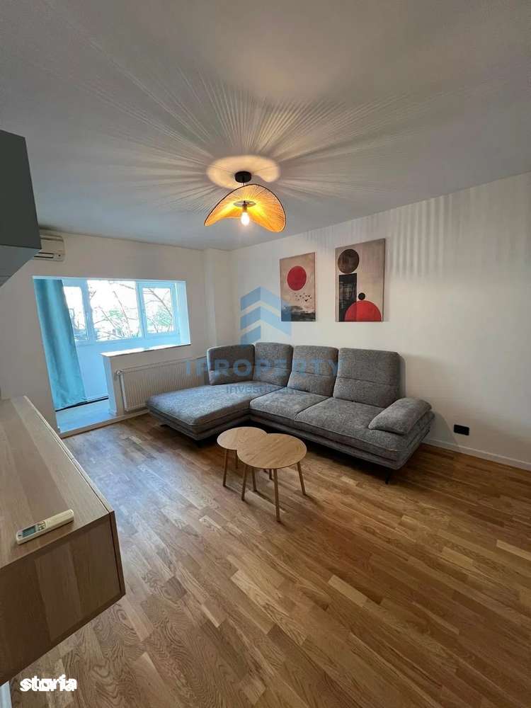 Turda 2 camere renovat cu balcon si prox. metrou — fotografia 1