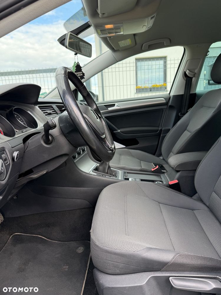 Volkswagen Golf 1.4 TSI BMT Comfortline - 14