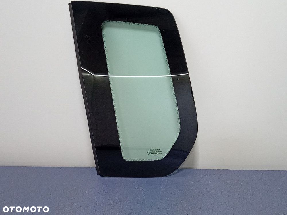MAZDA 2 I DY SZYBA KAROSERYJNA TYŁ PRAWA - 1