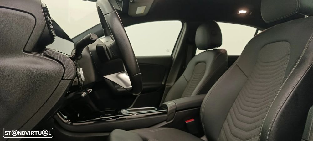 Mercedes-Benz A 200 Standard - 28