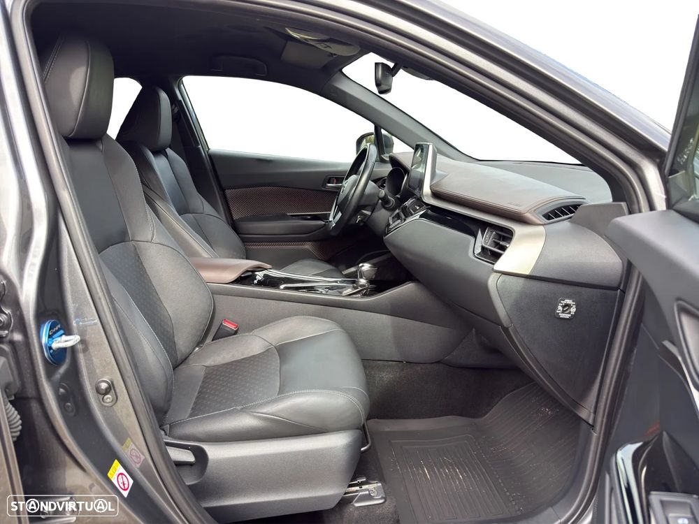 Toyota C-HR 1.8 Hybrid Exclusive+P.Luxury - 14