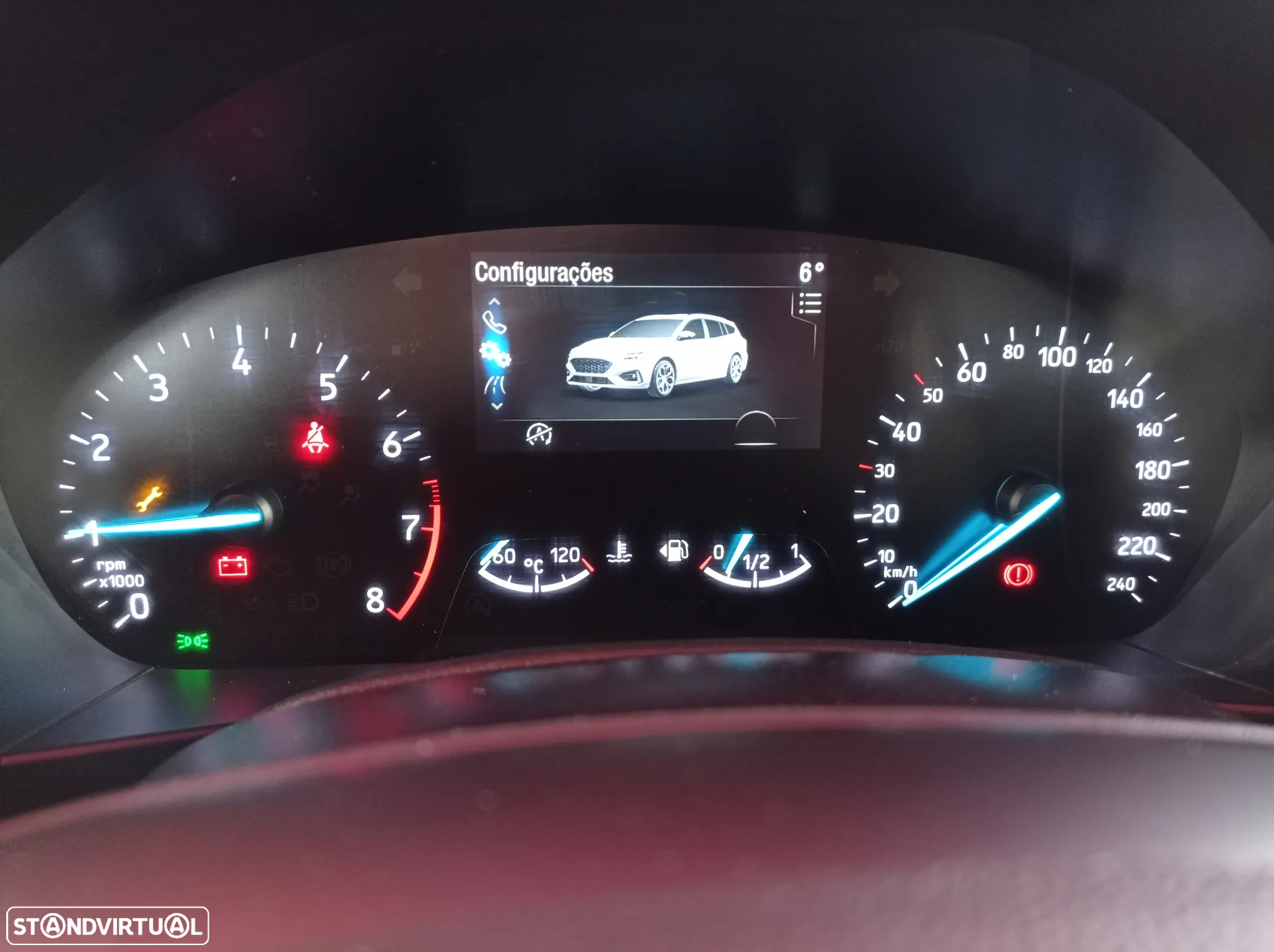 Ford Focus SW 1.0 EcoBoost ST-Line - 8