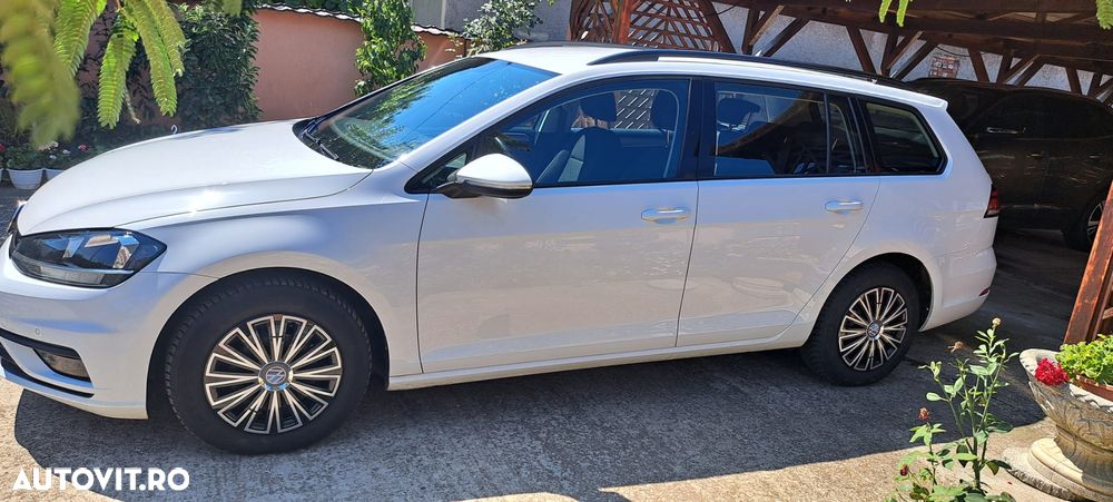 Volkswagen Golf 1.6 TDI Trendline - 5