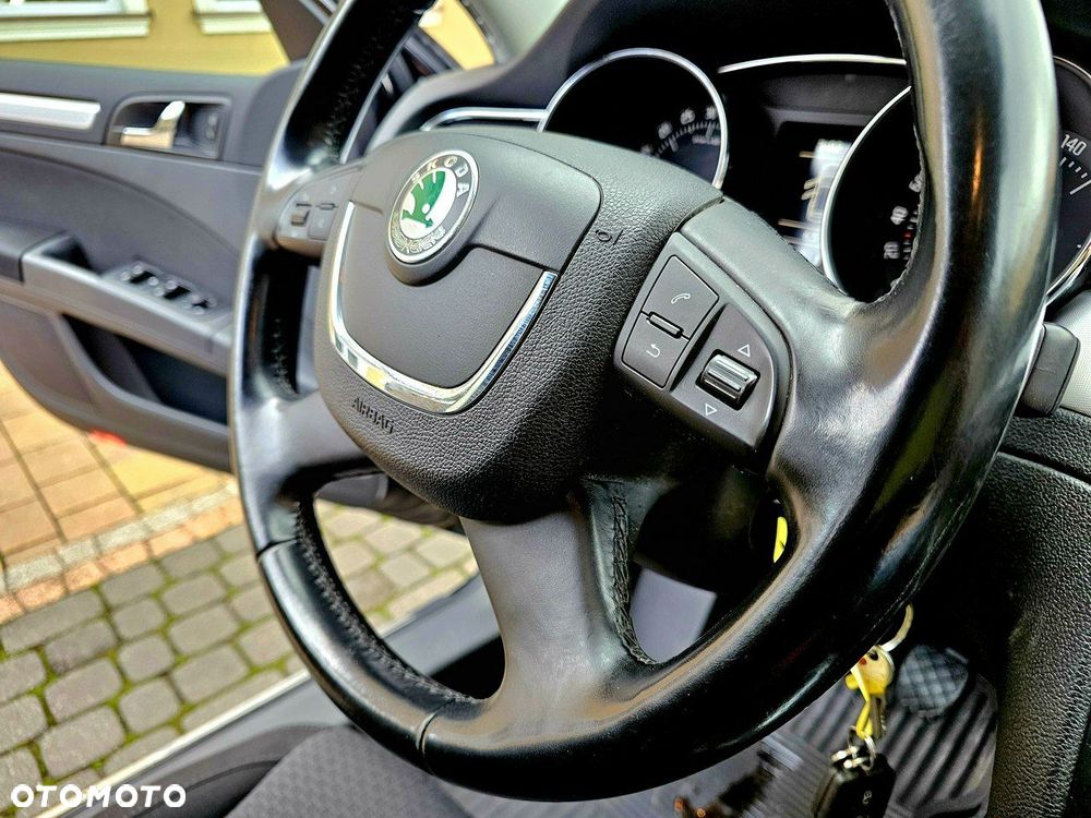 Skoda Superb - 19