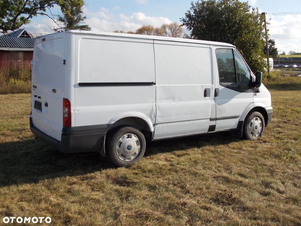 Ford Transit - 4