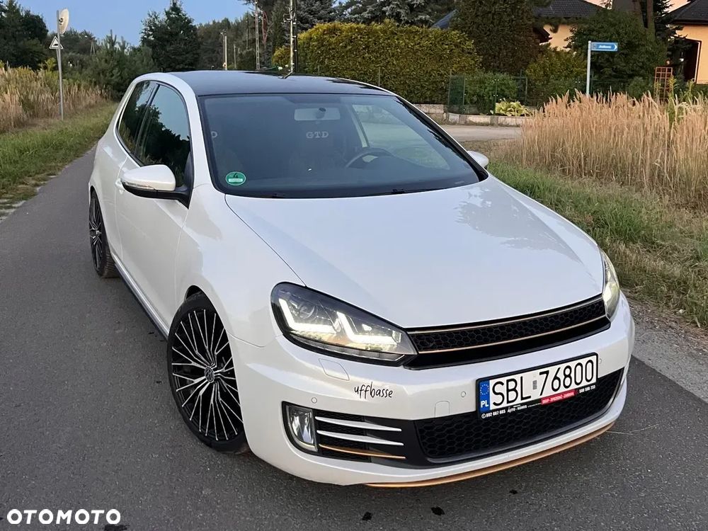 Volkswagen Golf 2.0 TDI GTD - 13