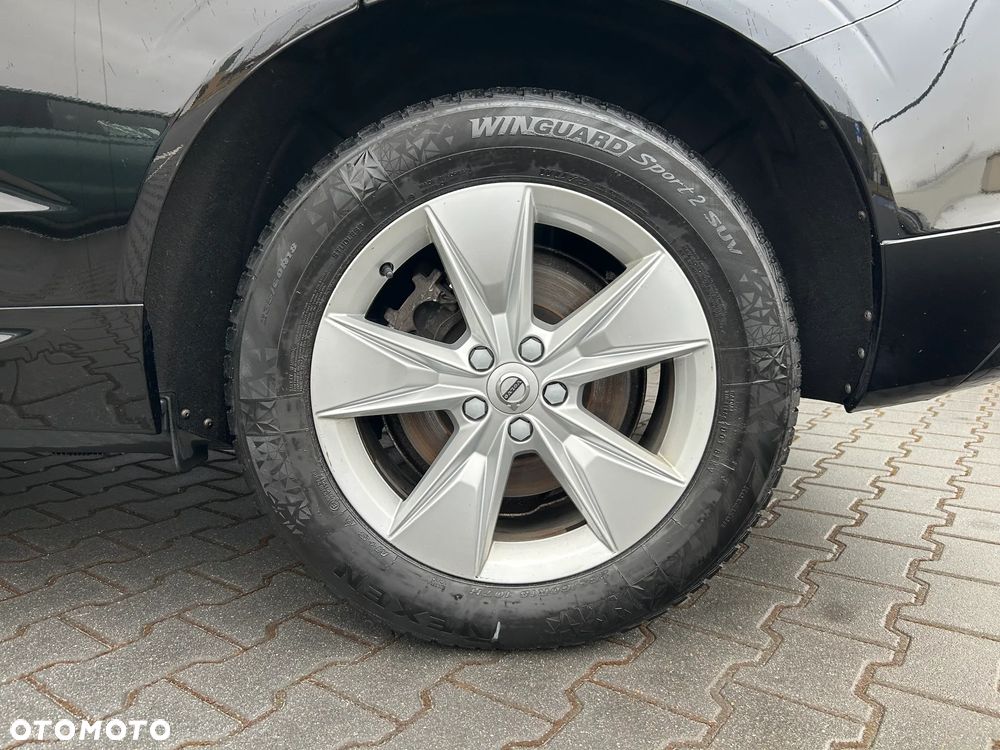 Volvo XC 60 B4 D AWD Momentum Pro - 11