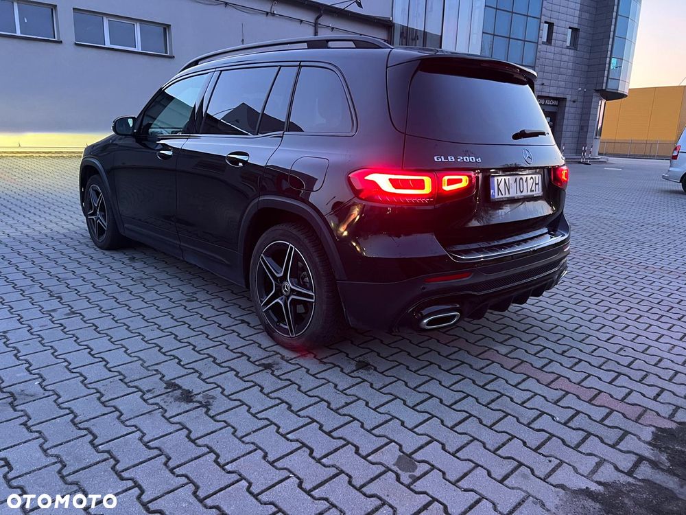 Mercedes-Benz GLB 200 d 4-Matic AMG Line 8G-DCT - 5