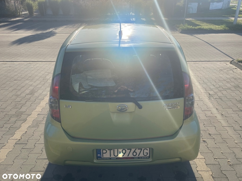 Daihatsu Sirion 1.3 - 6