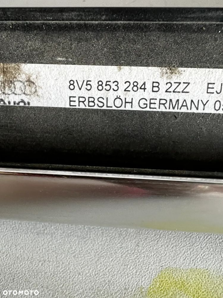 S3 8V SEDAN A3 LISTWA ZGARNIAJĄCA DRZWI CHROM PRAWA  TYŁ 8V5853284B - 2