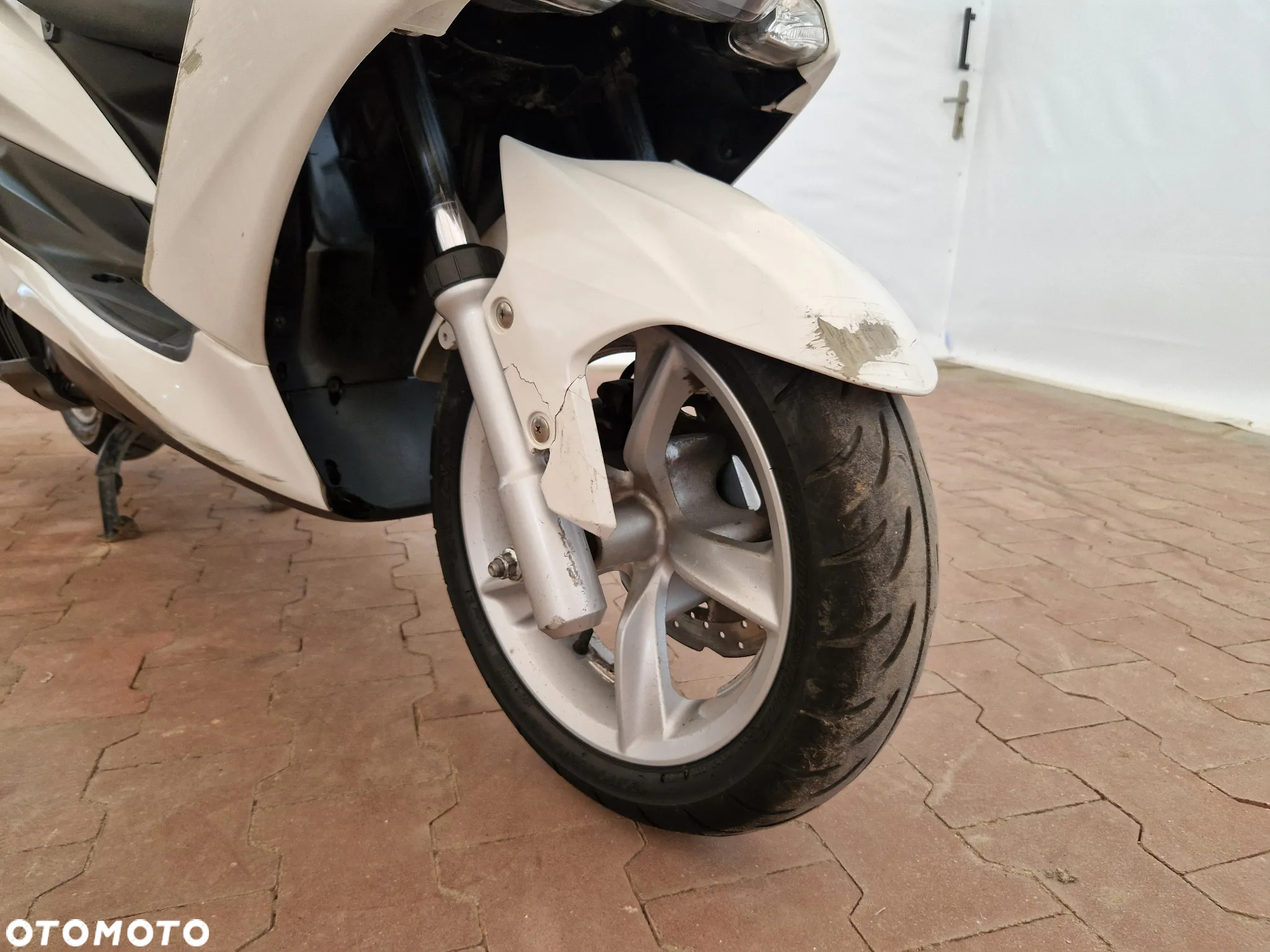Yamaha Majesty - 16