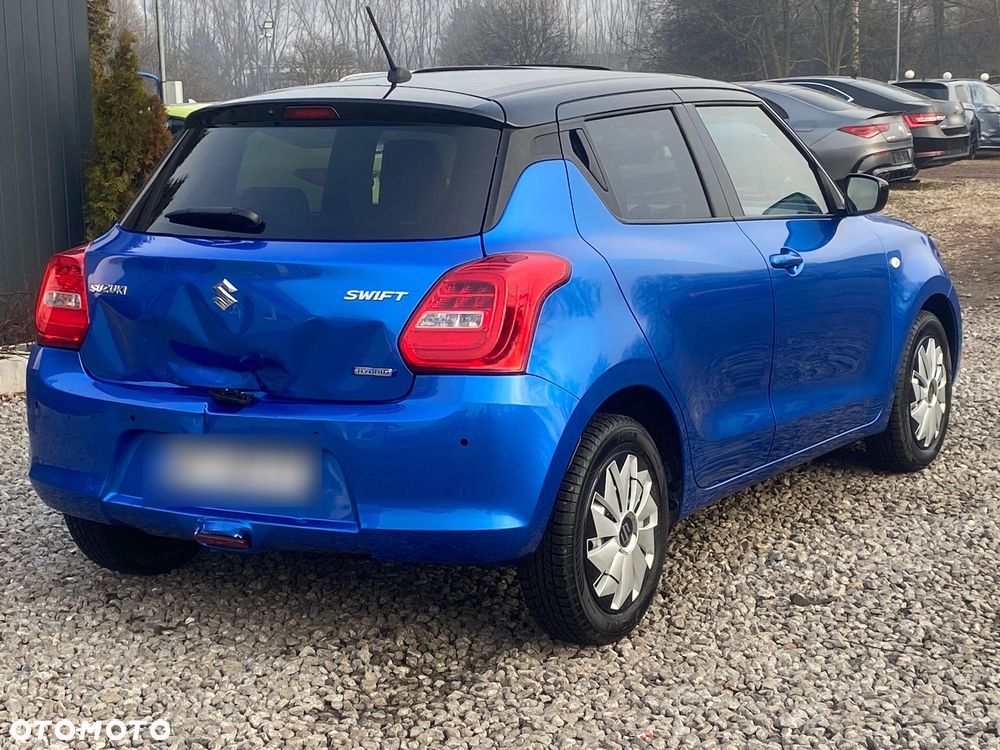 Suzuki Swift 1.2 Dualjet SHVS Premium CVT - 4