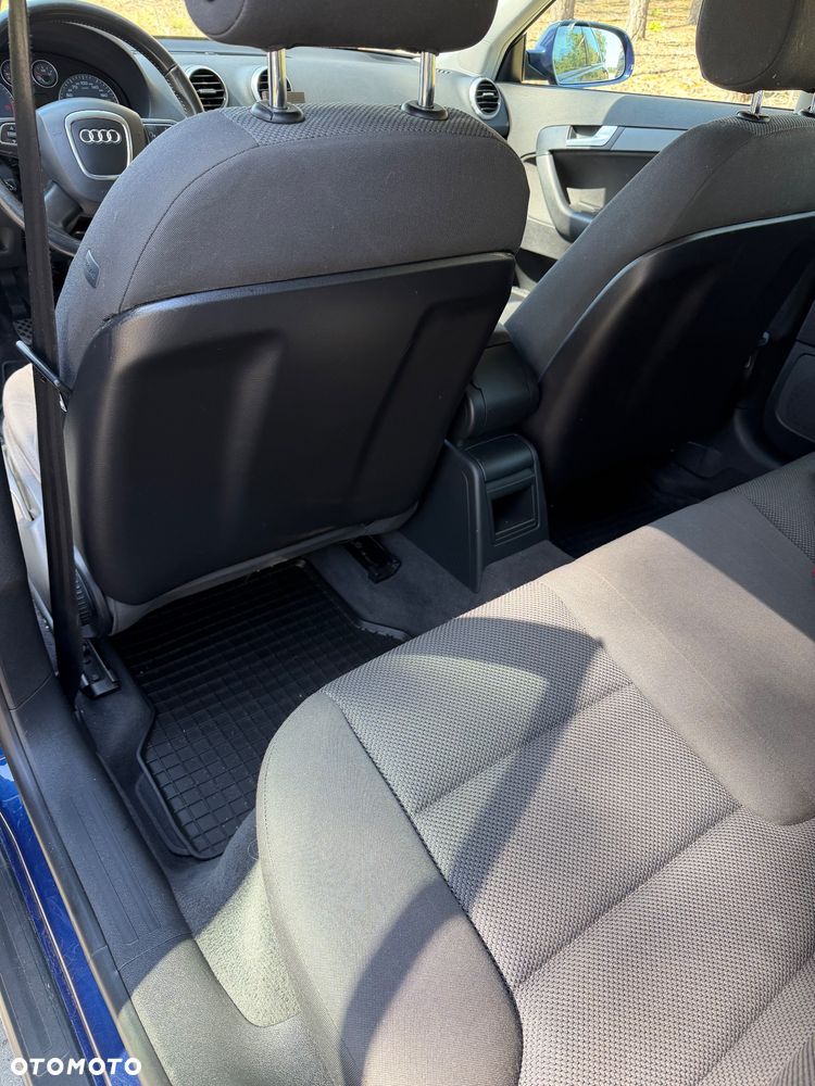 Audi A3 Sportback 2.0 TDI DPF Ambiente - 10