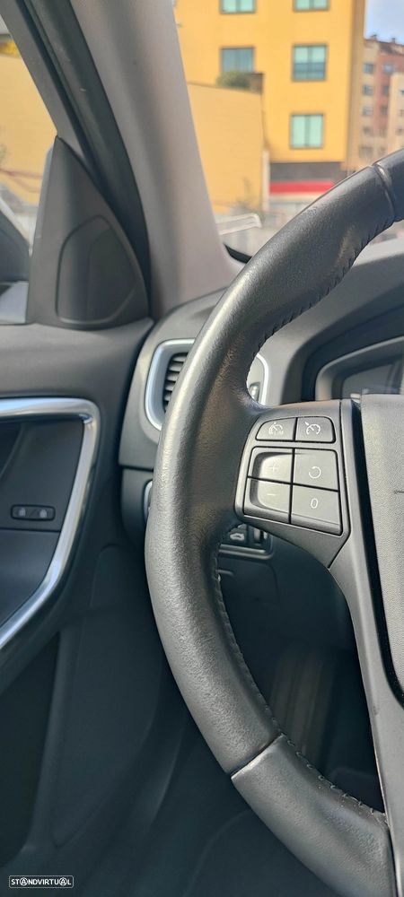 Volvo V60 D2 Kinetic - 7