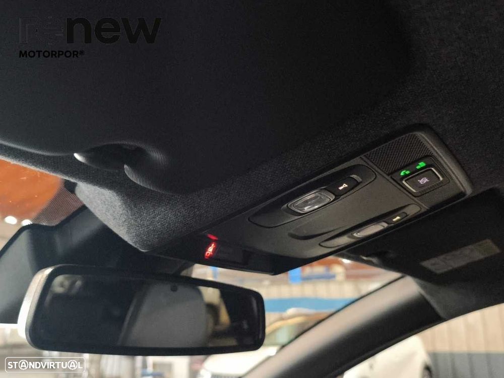 Renault Clio 1.0 TCe Techno - 27