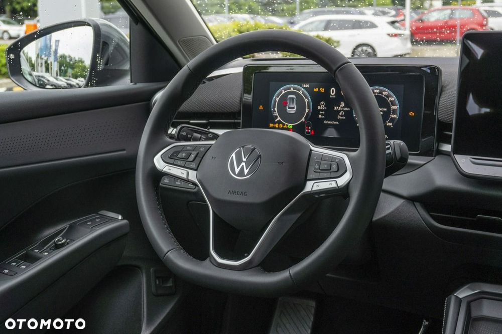 Volkswagen T-Roc - 21