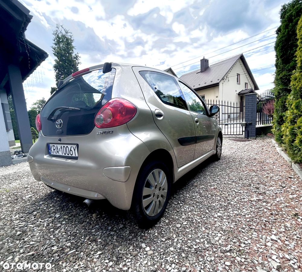 Toyota Aygo 1.0 VVT-i Black - 4