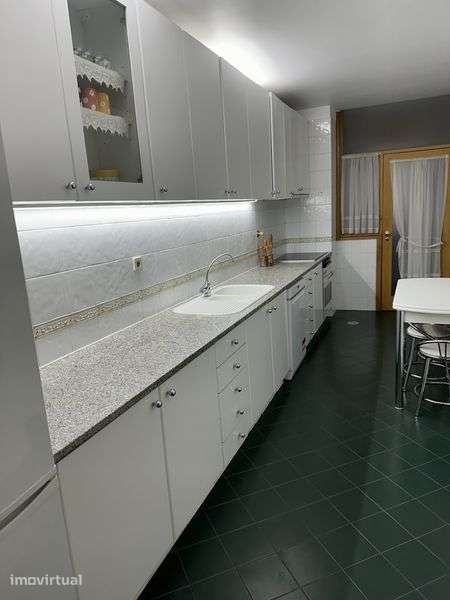 Apartamento t3 Hospital Sjoao - Grande imagem: 4/12