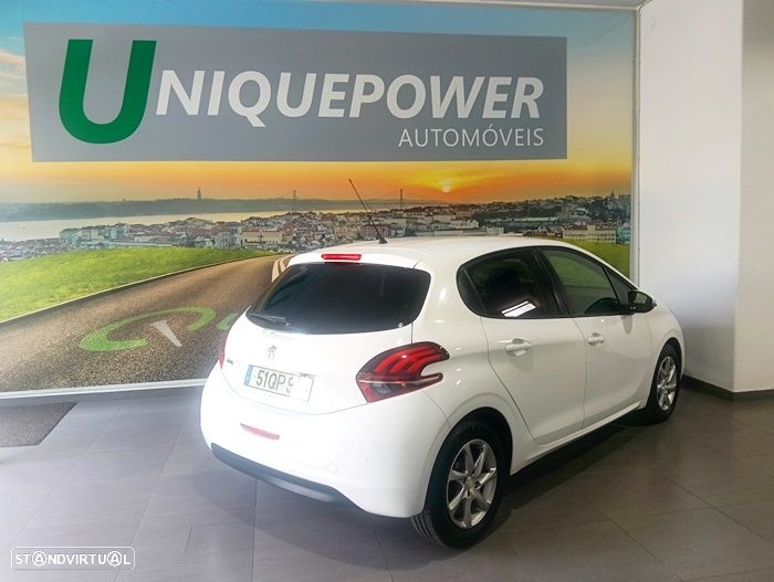 Peugeot 208 1.2 PureTech Style - 5