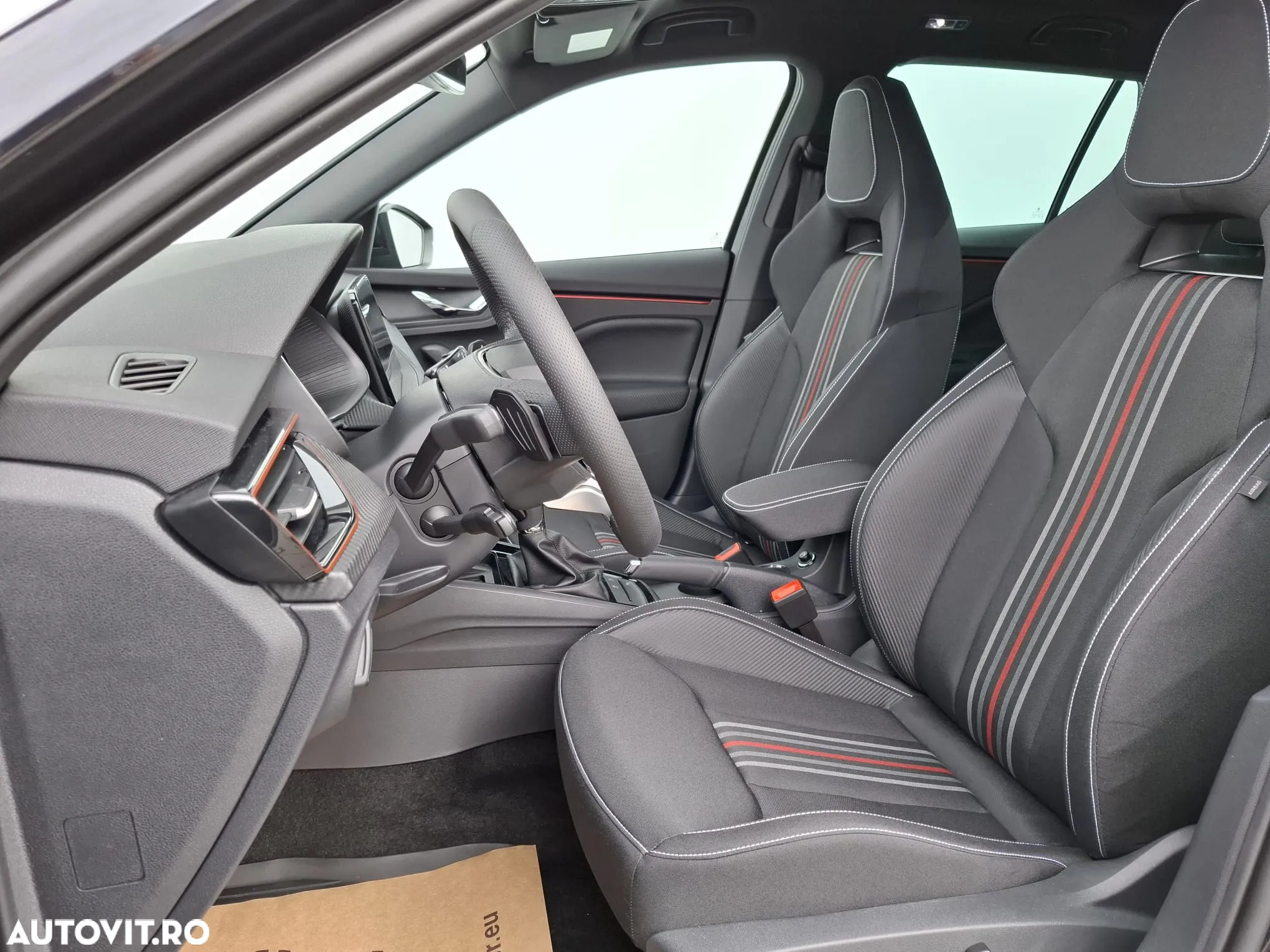 Skoda Kamiq 1.5 TSI DSG Monte Carlo - 38