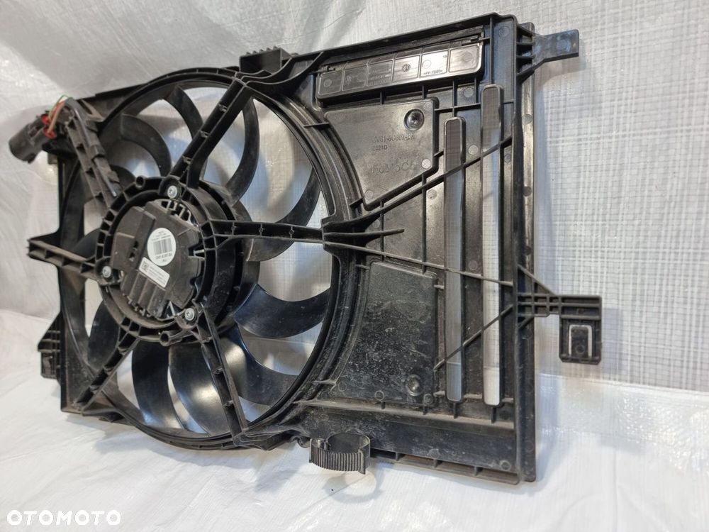 Wentylator Chłodnicy GV61-8C607-BA Ford Kuga Mk2 1.5 TDCI - 4