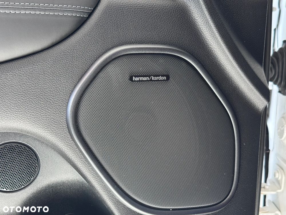 Dodge Durango 6.4 SRT - 17