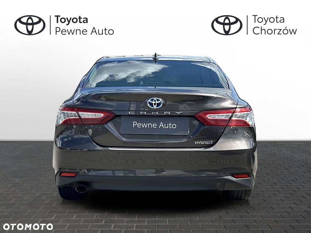 Toyota Camry 2.5 Hybrid Executive CVT - 4