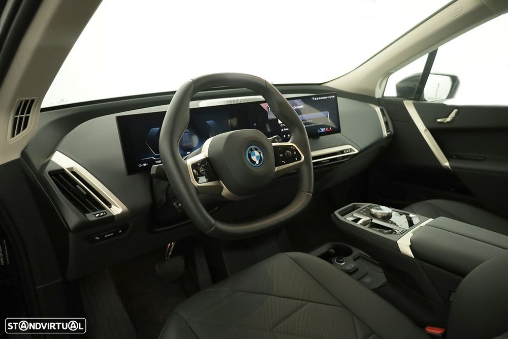 BMW iX xDrive 40 - 7