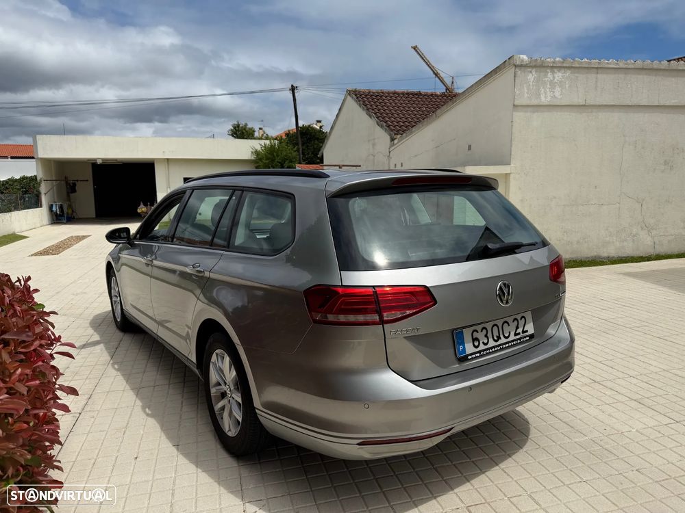 VW Passat Variant 1.6 TDI BlueMotion - 6