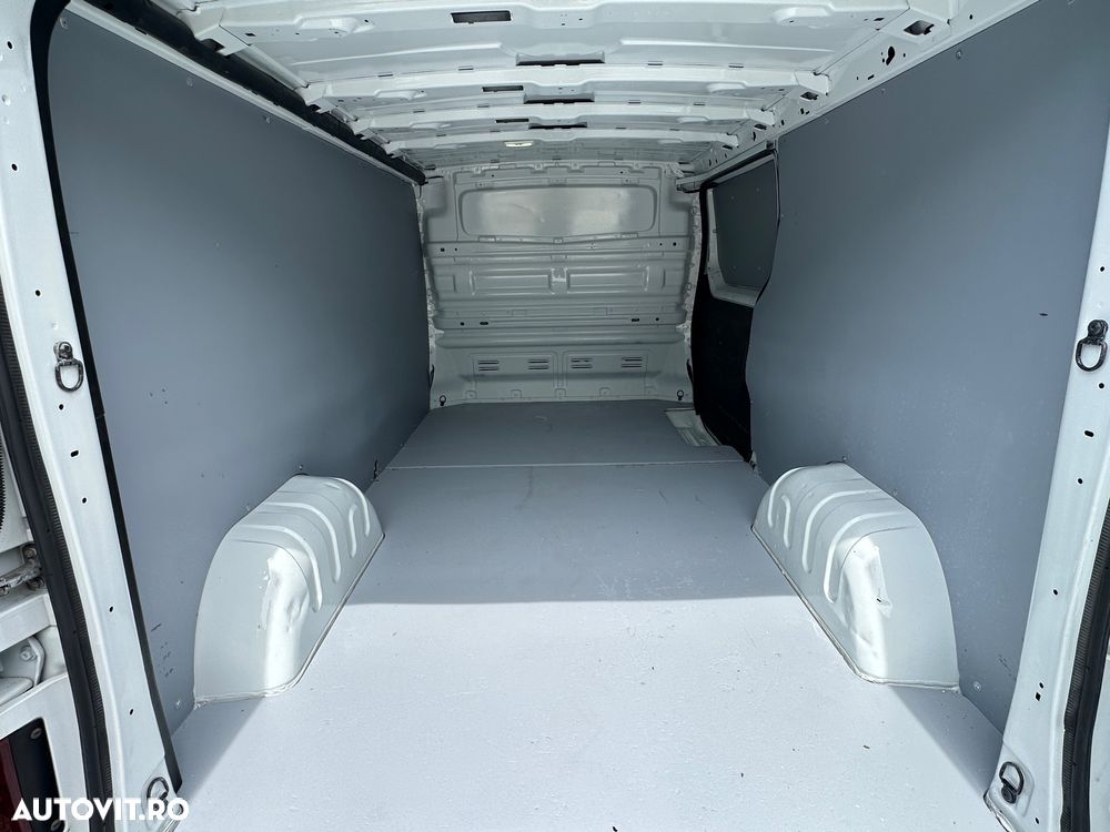 Renault Trafic L2H1 - 7