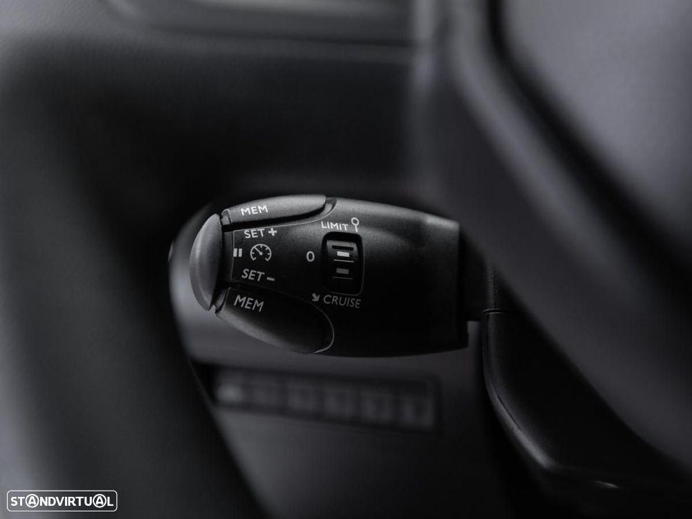 Peugeot Rifter 1.5 BlueHDi Active - 13