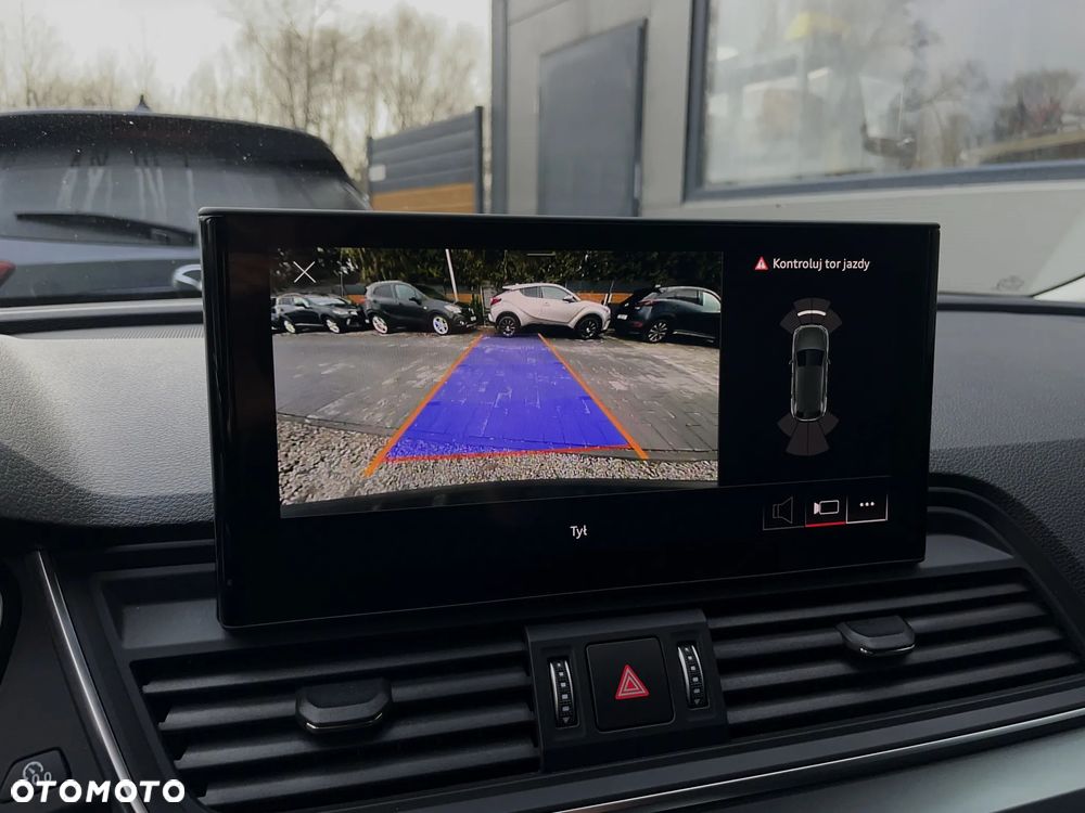 Audi Q5 40 TDI quattro S tronic design - 32