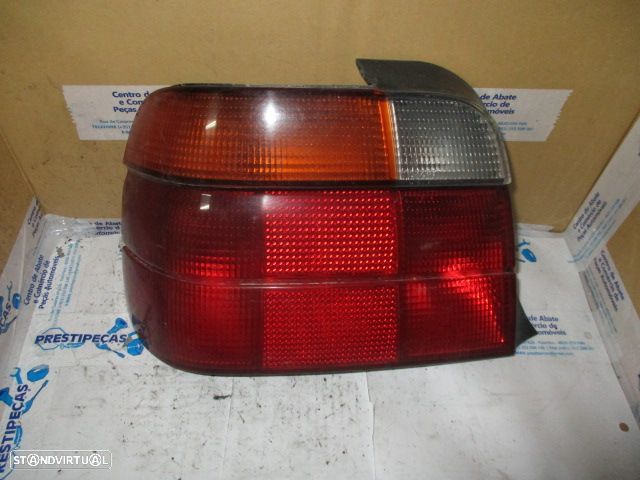 Farol Tras 29270102 BMW E36 1995 3P COMPAQ ESQ YORKA BMW E36 COMPACT 1997 318 TDS 90CV 3P CINZA ESQ YORKA - 1