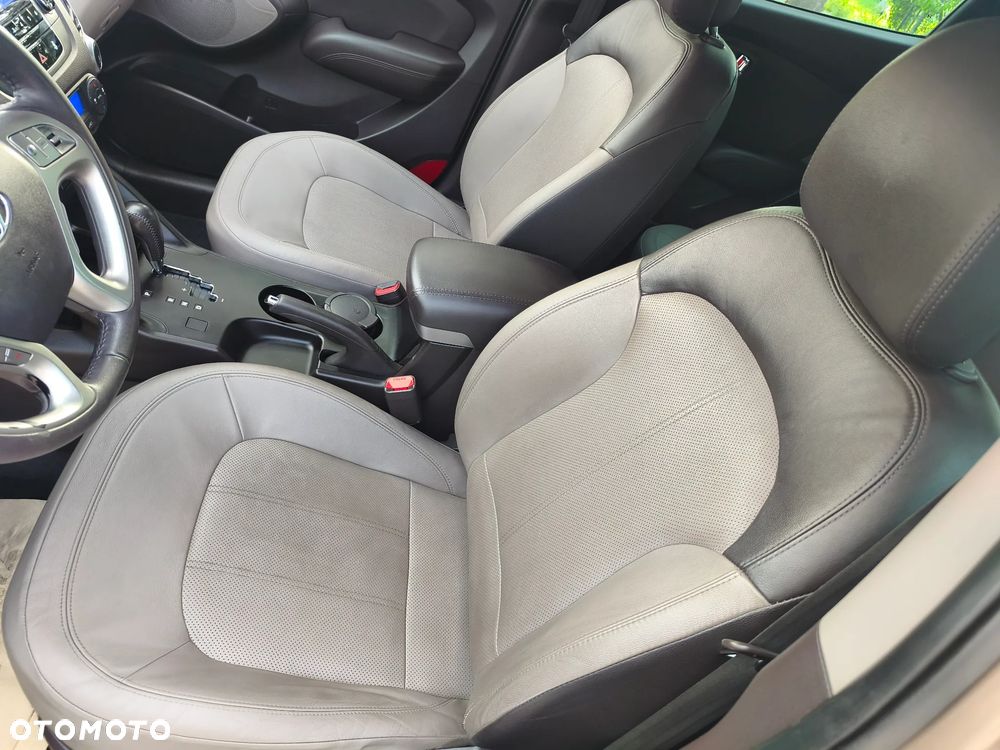 Hyundai ix35 2.0 4WD Automatik Premium - 10