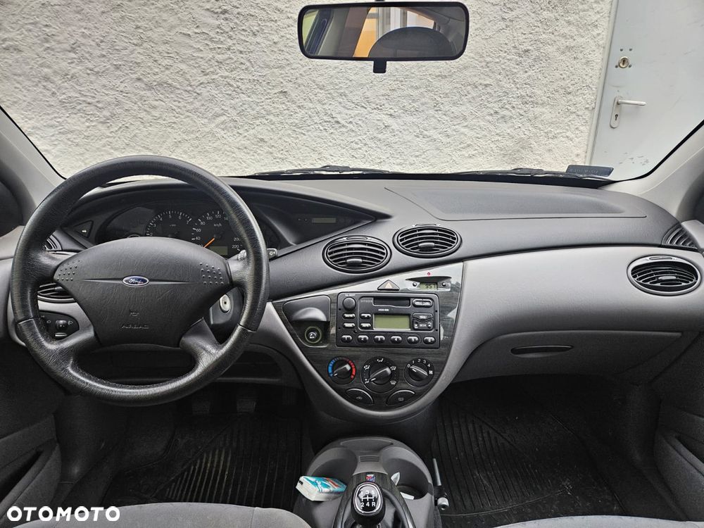 Ford Focus - 9
