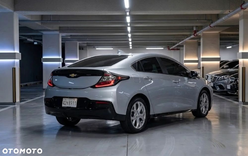 Chevrolet Volt - 3