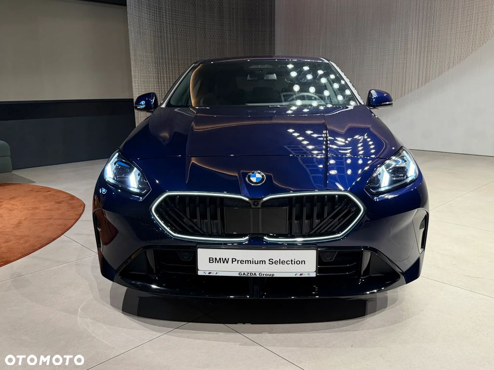 BMW 220I Gran Coupé 2025 photo 2