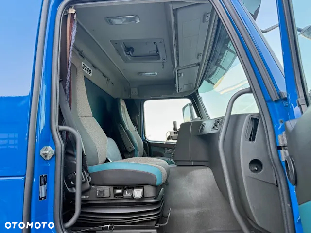 Volvo FM 330 Chłodnia 24palety Super Stan - 10