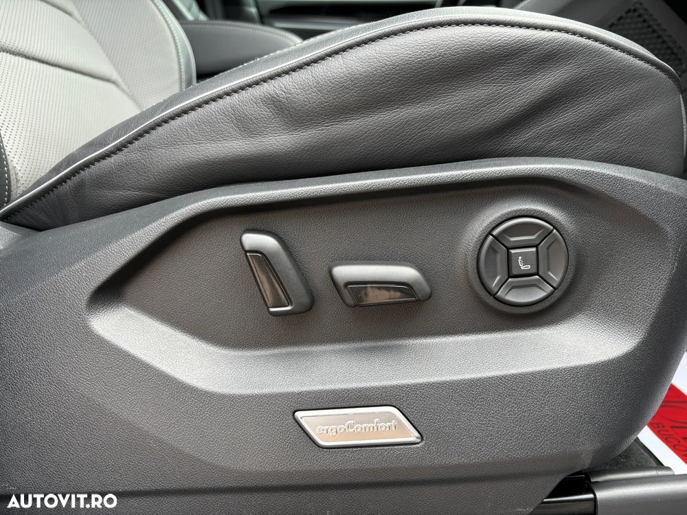 Volkswagen Touareg 3.0 V6 TDI 4Motion DPF Automatik R-Line - 38