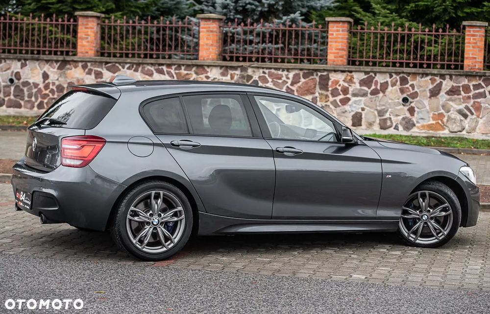 BMW 1M - 11