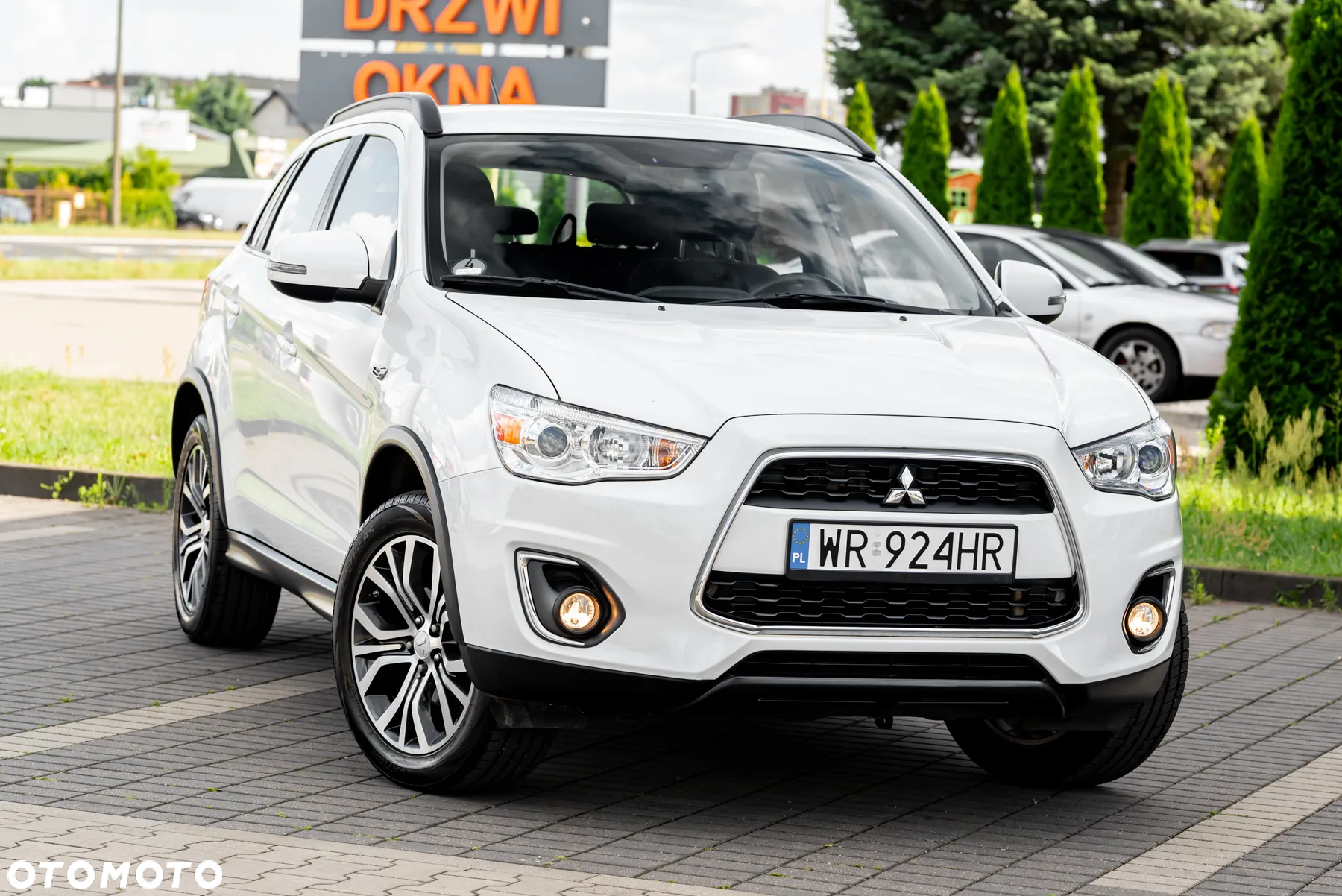 Mitsubishi ASX 1.6 2WD Diamant Edition+ - 2