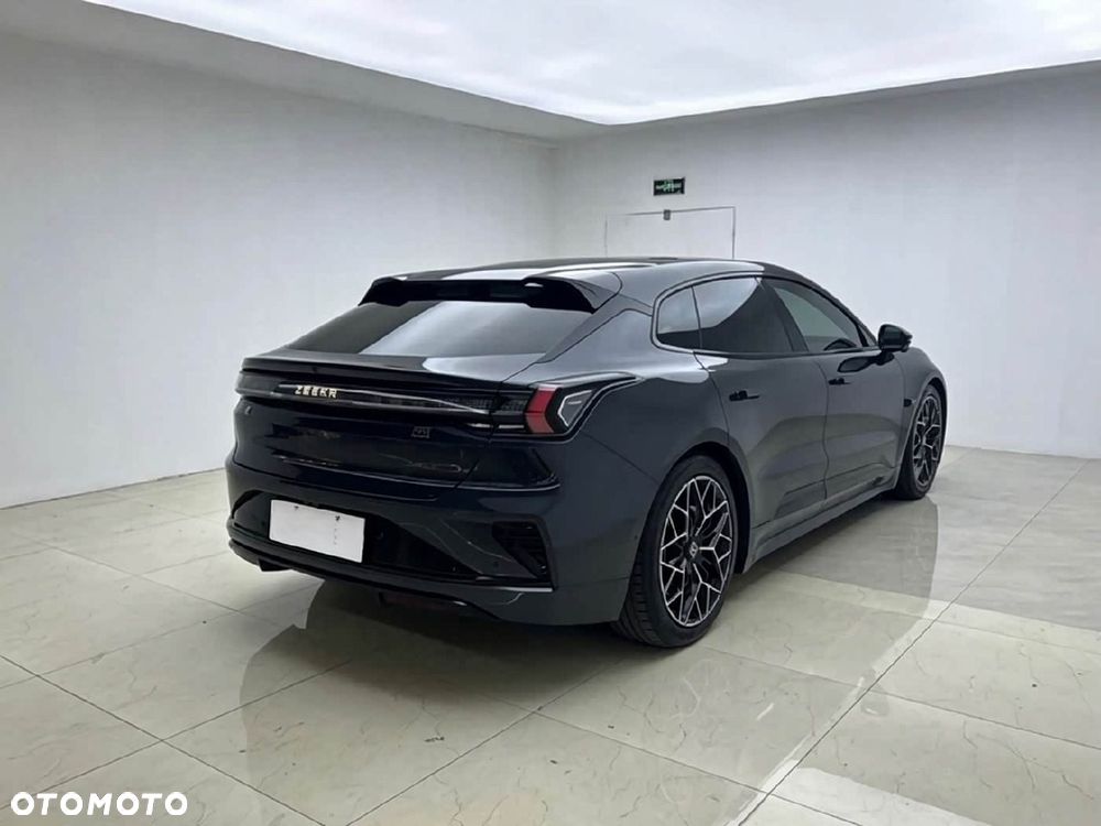 ZEEKR 001 AWD Privilege - 8