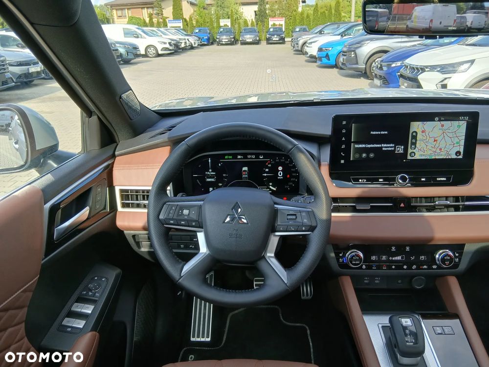 Mitsubishi Outlander Instyle Plus - 11
