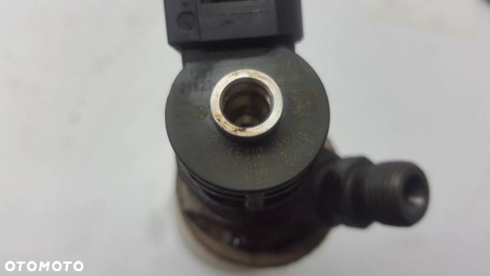 WTRYSKIWACZ WTRYSK 0445110382 BMW 3 F30 2.0 D 163 - 2
