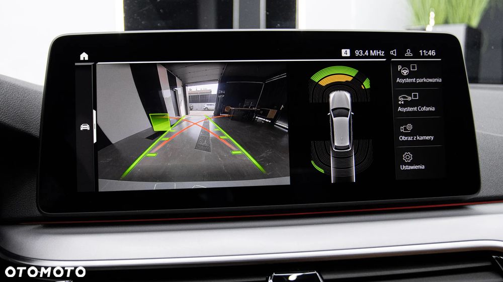 BMW Seria 5 520d xDrive - 26