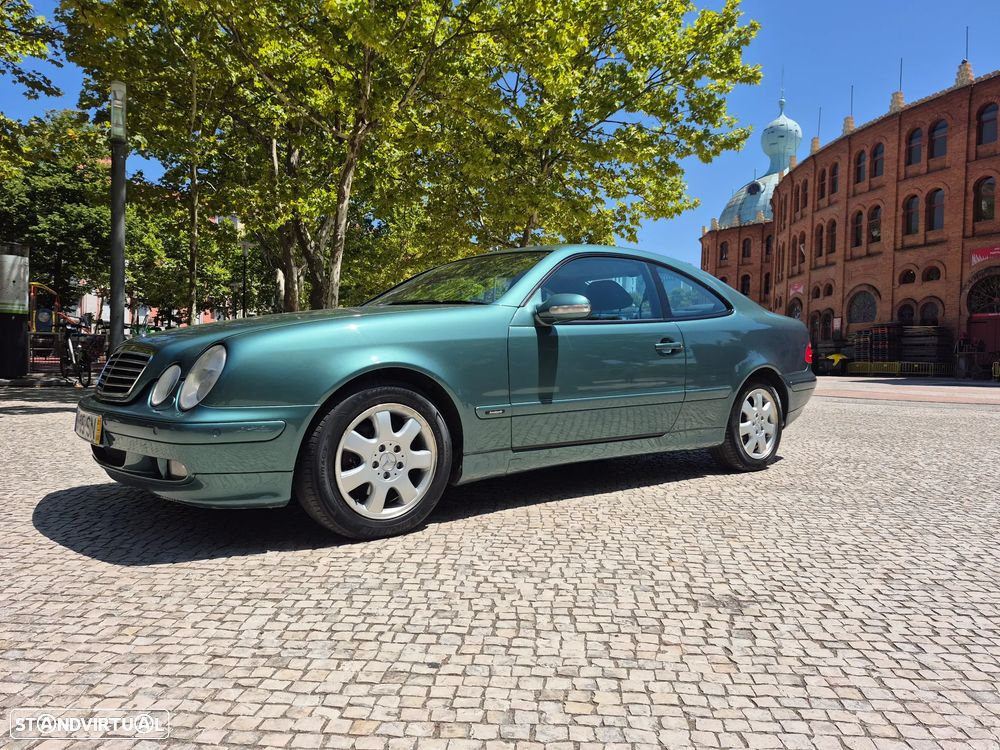 Mercedes-Benz CLK 230 - 4